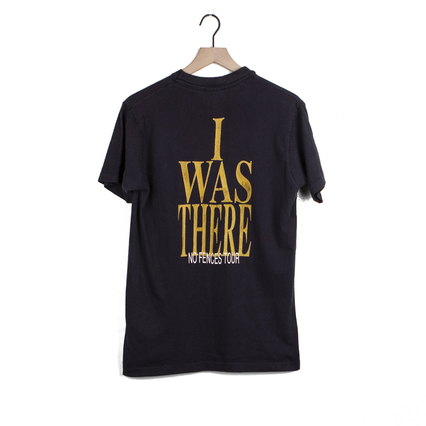 No. 89261 ('93 Garth Brooks "No Fences" Tour Shirt)