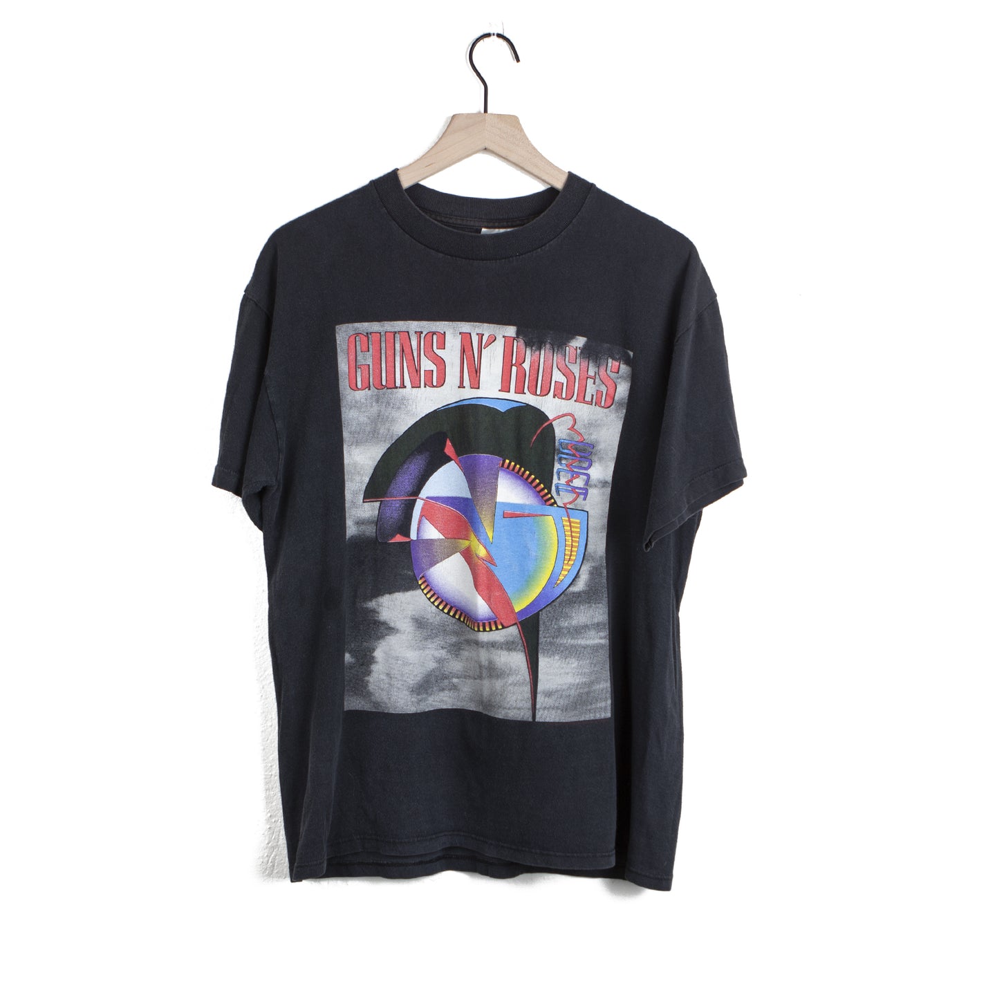No. 89262 (Guns N' Roses Coma World Tour '93 Shirt)